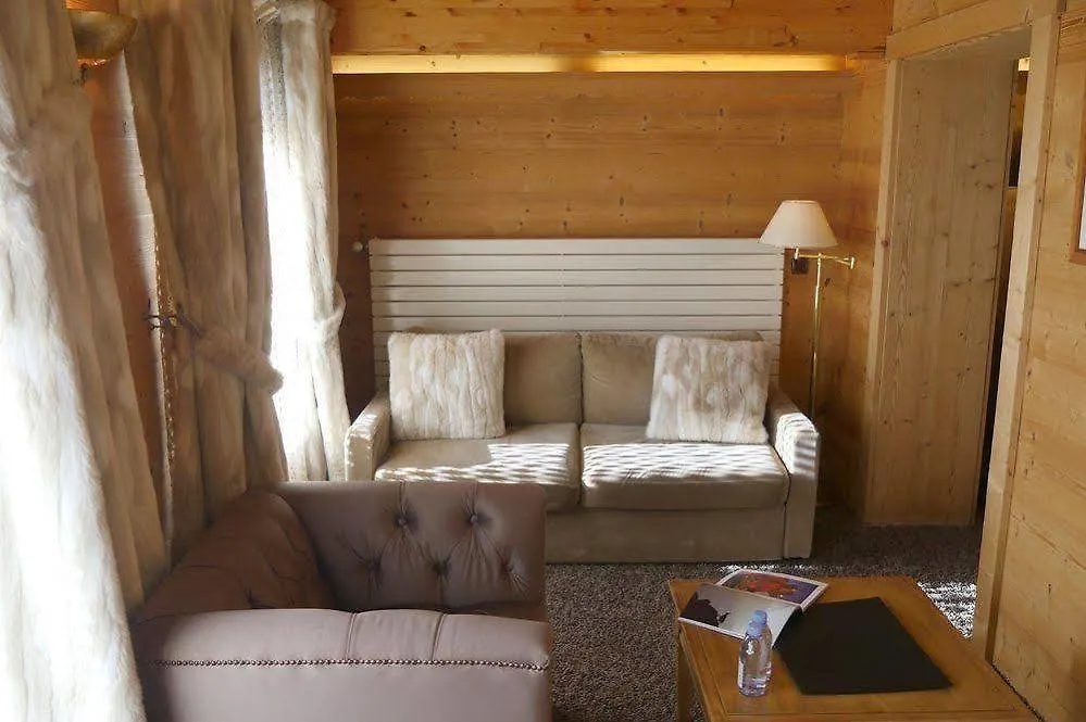 Hotel Tsanteleina Val-dʼIsère 4*,